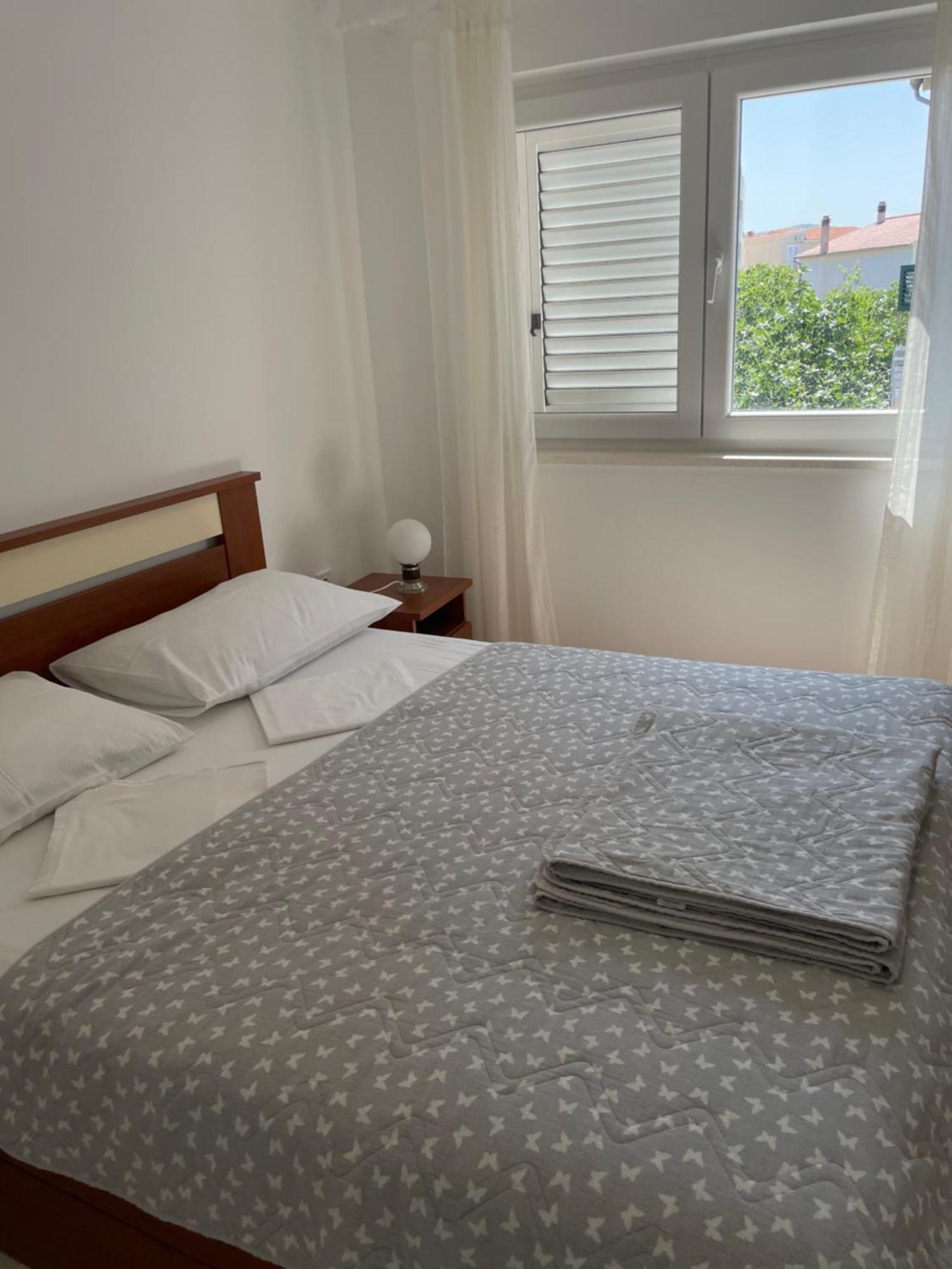 Apartment Maxim Primosten Luaran gambar