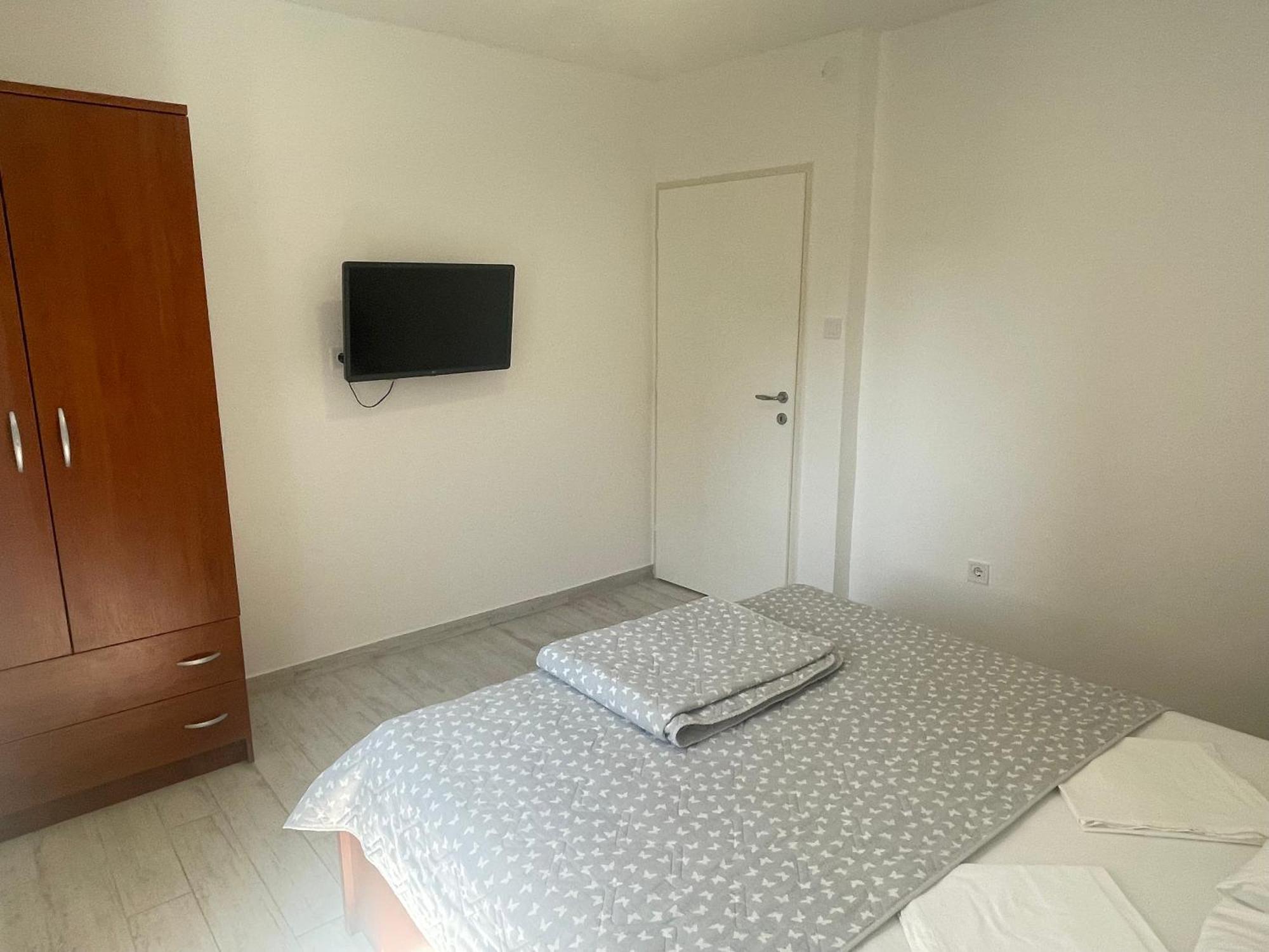 Apartment Maxim Primosten Luaran gambar